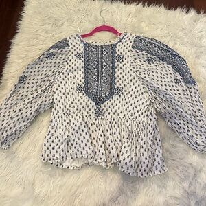 Anthropologie puff sleeve blouse with blue embroidery size medium